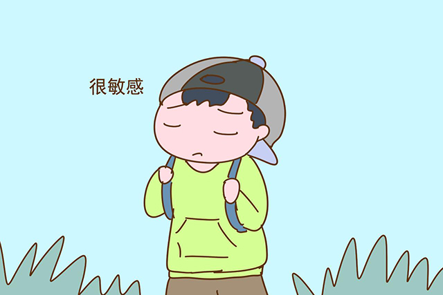 自卑的孩子有什么表现,孩子自卑的表现有哪些：孩子自卑，会有哪些表现？