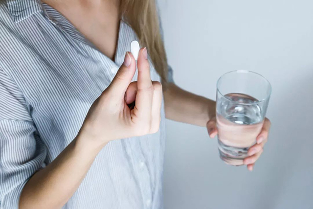 得了抑郁症,不吃药能够自愈吗? 抑郁症,抑郁症可以不吃药吗,得了抑郁症不吃药能:得了抑郁症,不吃药能够自愈吗?