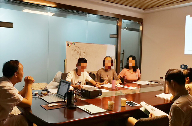 “懒得跟你讲,你又不懂……闭嘴!”——为什么孩子开始看不起家长? 家庭教育,青春期孩子,催眠培训班:“懒得跟你讲,你又不懂……闭嘴!”——为什么孩子开始看不起家长?